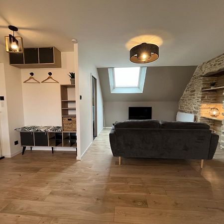 Les Pierres De Symphorien - Parking Gratuit Apartment Vannes Exterior photo